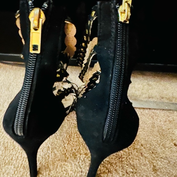 Gladiators Gold - Picture 1 of 3